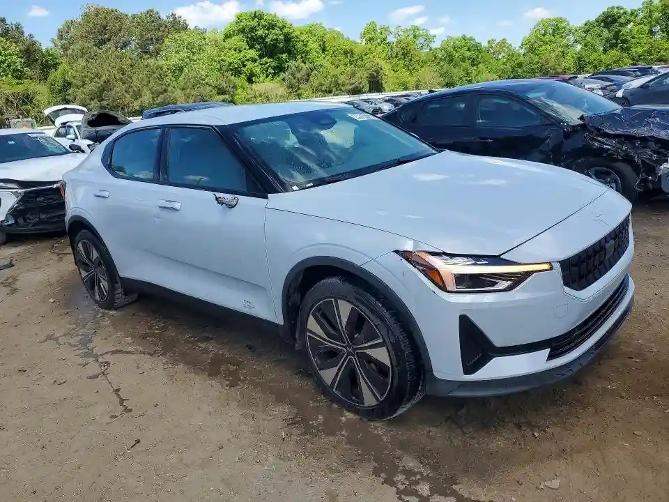 YSMED3KAXPL143052 2023 POLESTAR 2-3