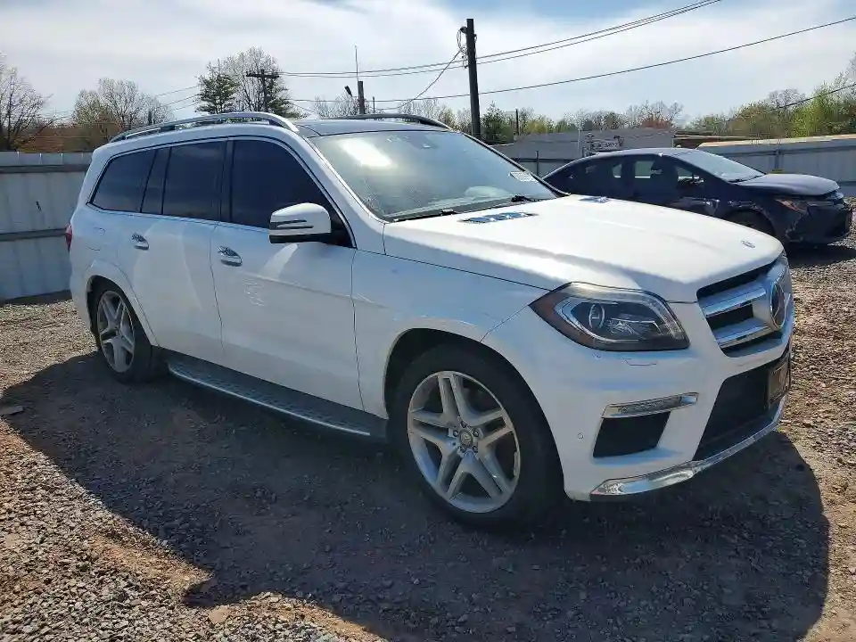 4JGDF7DE7FA587603 2015 MERCEDES-BENZ GL-CLASS-3