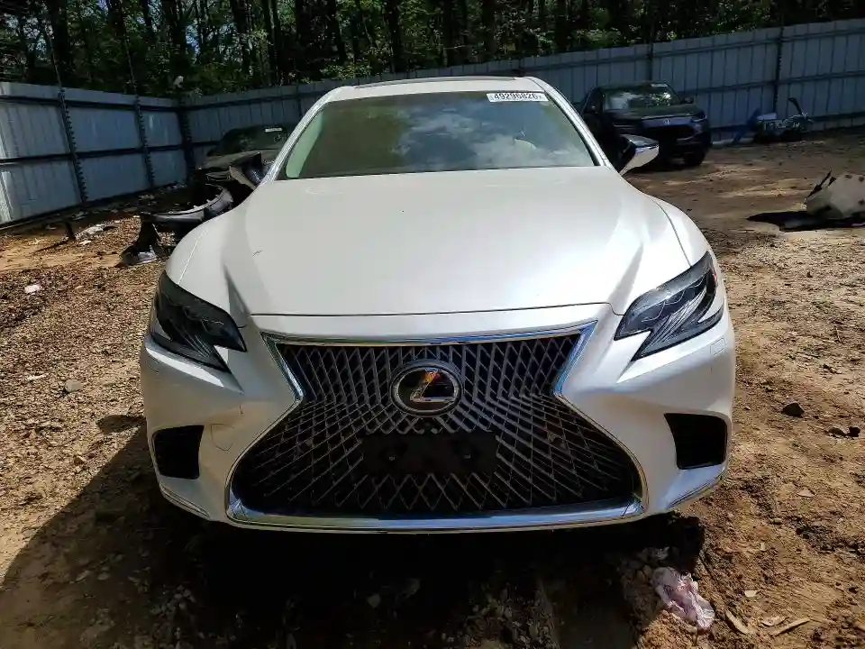 JTHC51FFXJ5005368 2018 LEXUS LS500-4