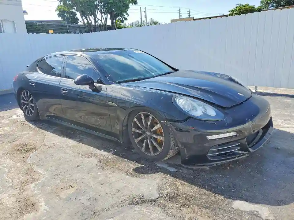 WP0AB2A7XGL050256 2016 PORSCHE PANAMERA-3