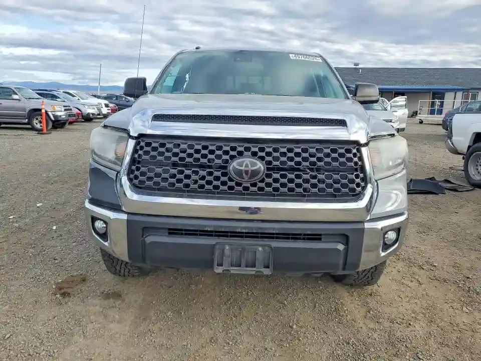 5TFUY5F14JX732180 2018 TOYOTA TUNDRA-4