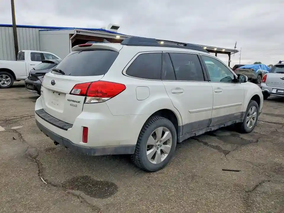 4S4BRBJC4C3237592 2012 SUBARU OUTBACK-2