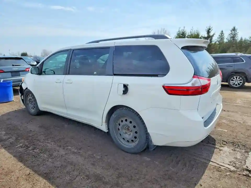 5TDKK3DC7FS605101 2015 TOYOTA SIENNA-1