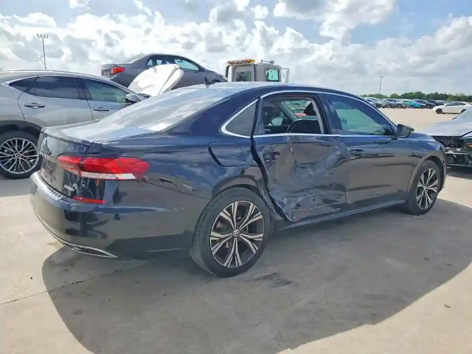 1VWSA7A37MC004426 2021 VOLKSWAGEN PASSAT-2