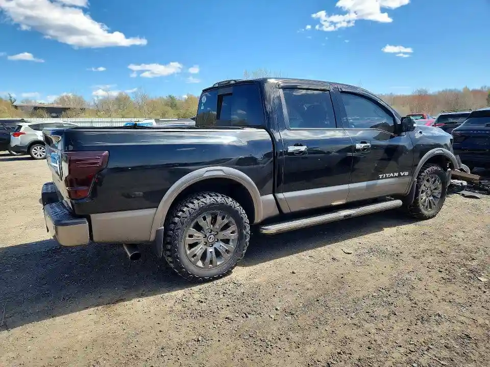 1N6AA1E56JN512228 2018 NISSAN TITAN-2