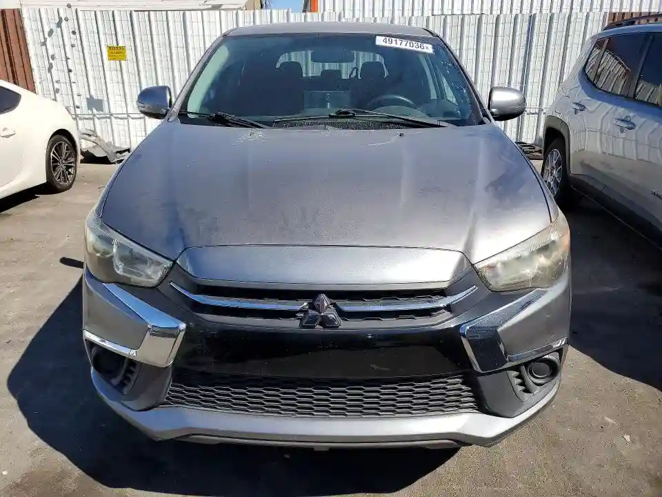 JA4AP3AU4JU005306 2018 MITSUBISHI OUTLANDER-4