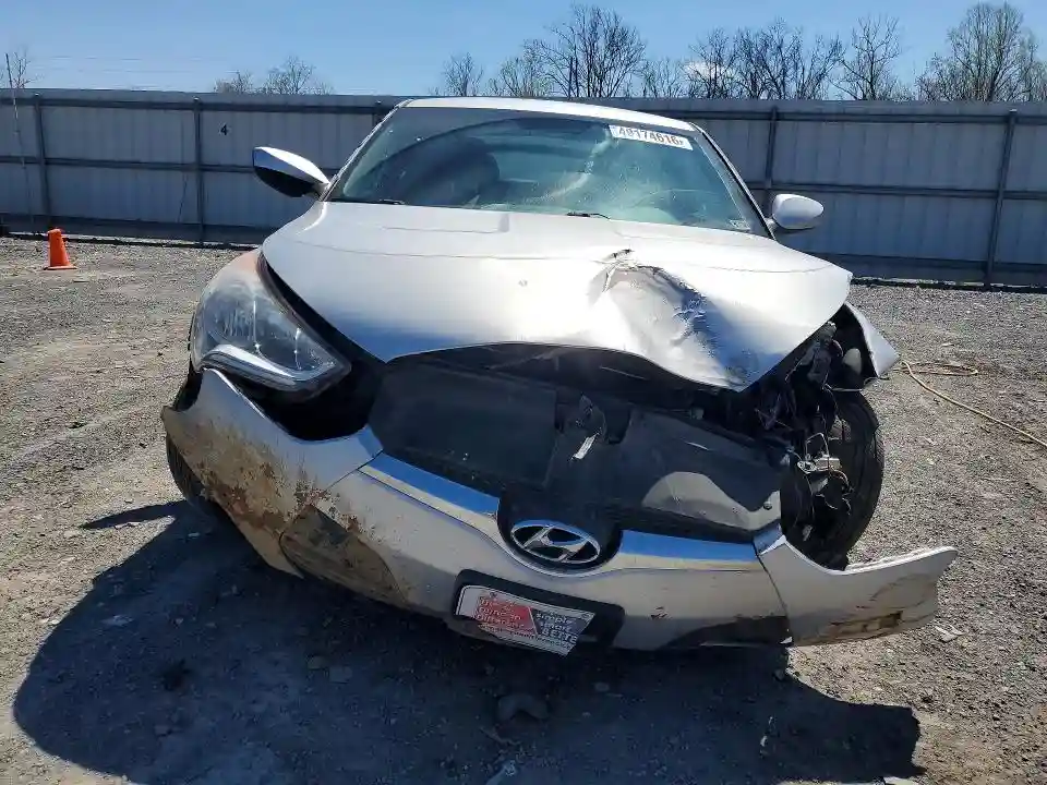 KMHTC6AD9FU243408 2015 HYUNDAI VELOSTER-4