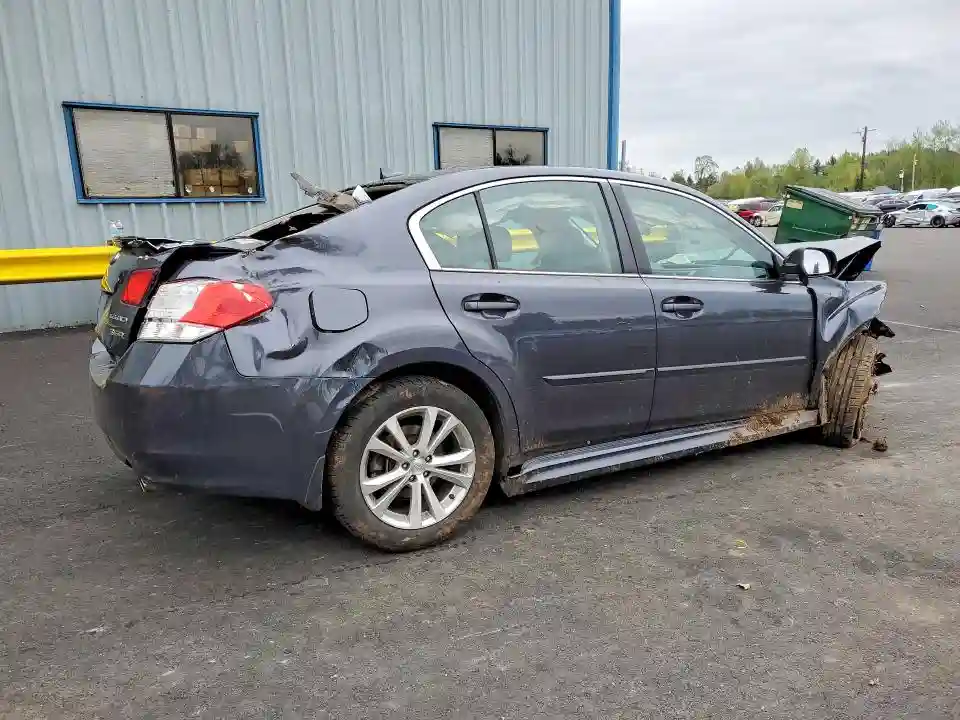 4S3BMDP66D2028202 2013 SUBARU LEGACY-2