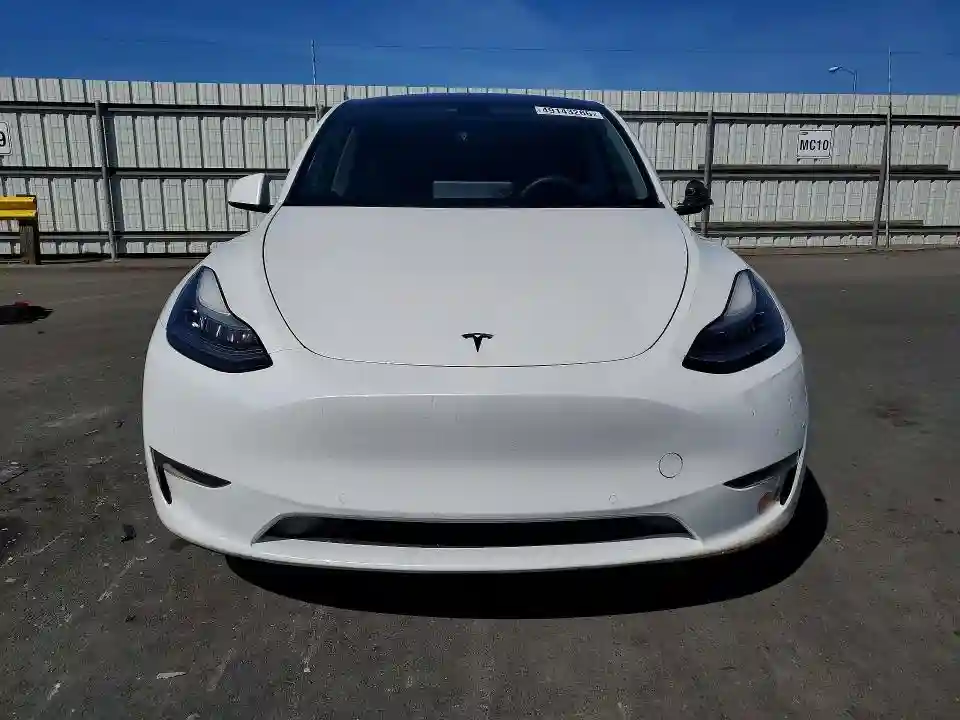 5YJYGDEF8LF002989 2020 TESLA MODEL Y-4