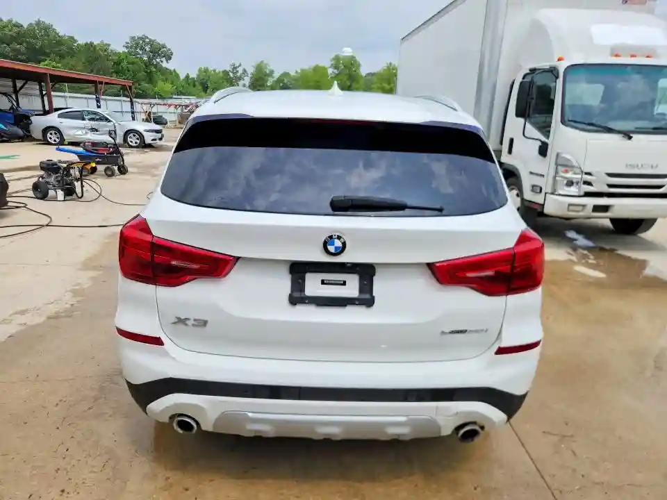5UXTR7C54KLF25102 2019 BMW X3-5