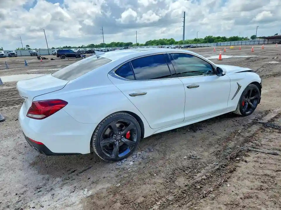 KMTG74LE7MU067428 2021 GENESIS G70 3.3T-2