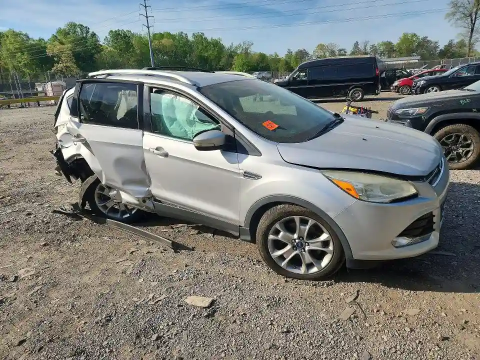 1FMCU0J97EUB05614 2014 FORD ESCAPE-3