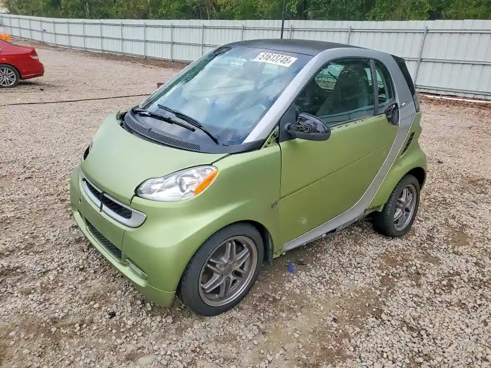 WMEEJ3BA8BK431995 2011 SMART FORTWO-0