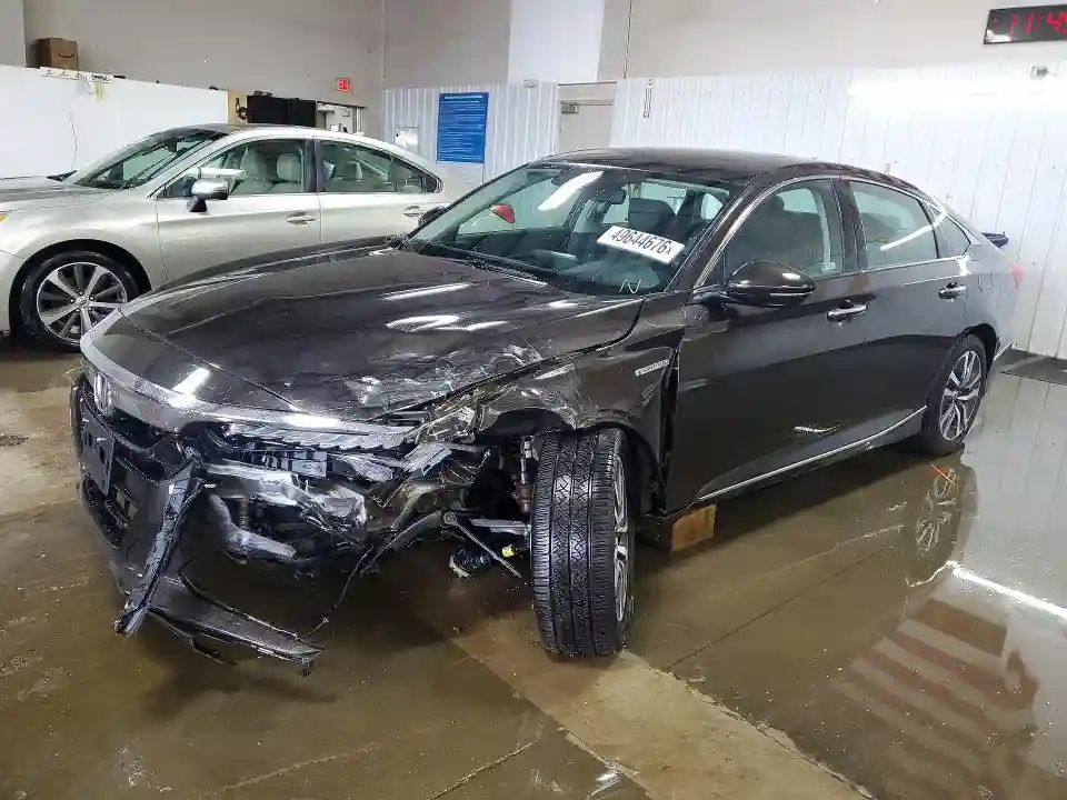 1HGCV3F90JA008425 2018 HONDA ACCORD-0