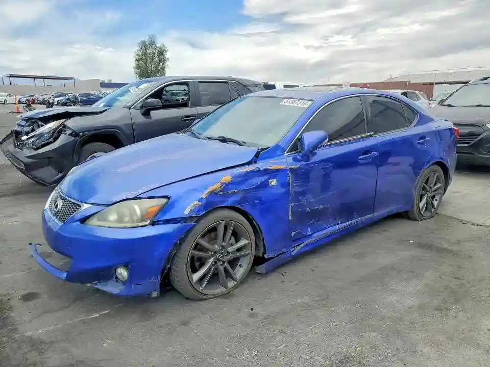 JTHBF5C29B5155975 2011 LEXUS IS-0