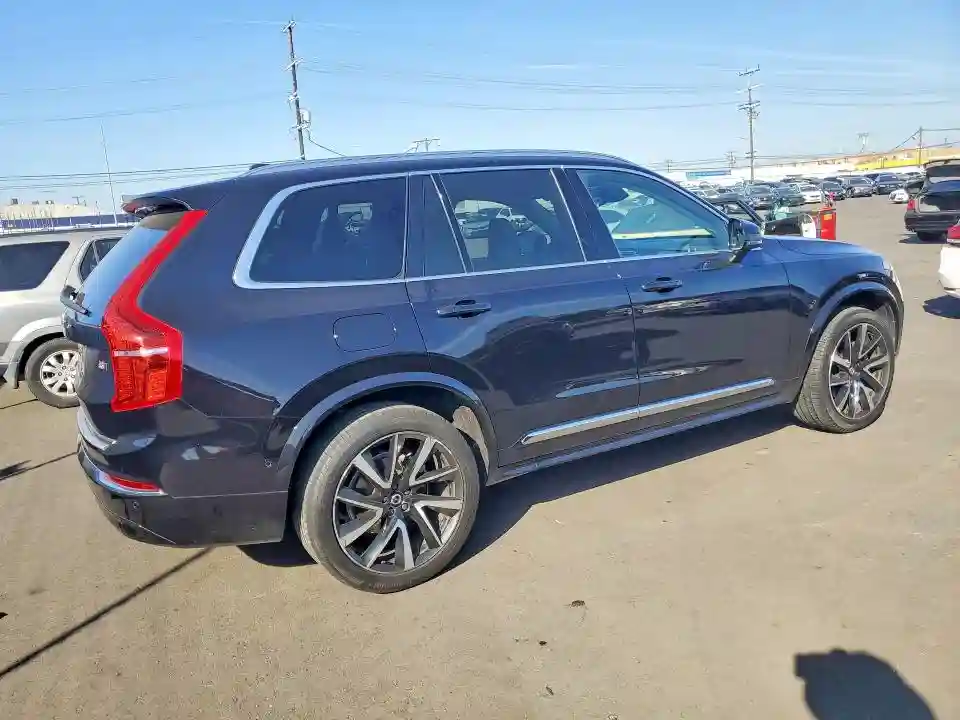 YV4062JE8S1321542 2025 VOLVO XC90 PLUS-2