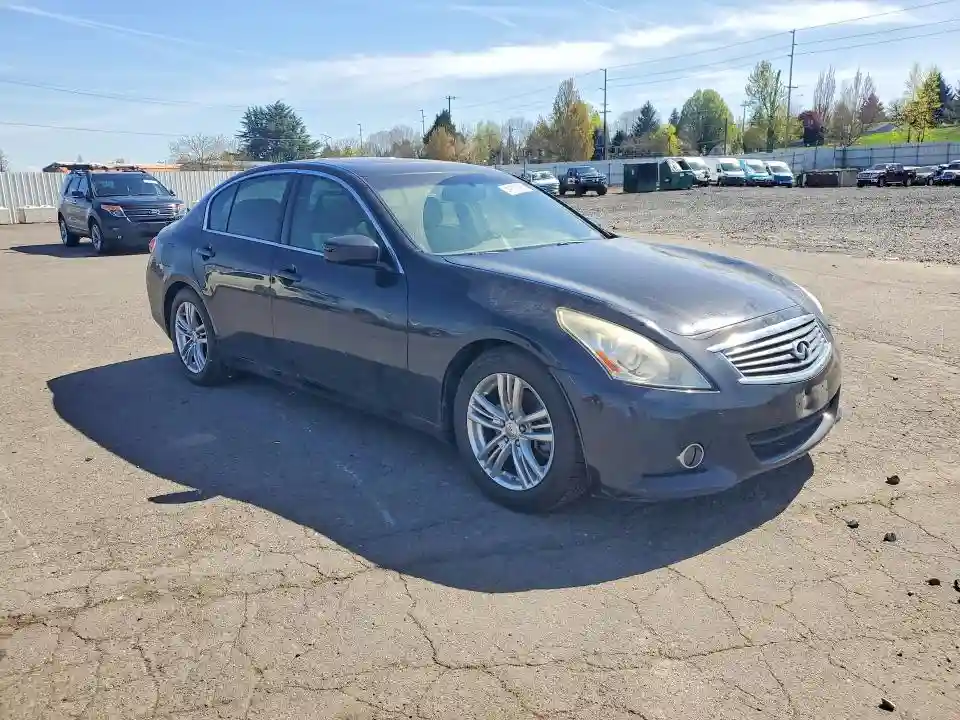 JN1CV6AP9BM301054 2011 INFINITI G37-3