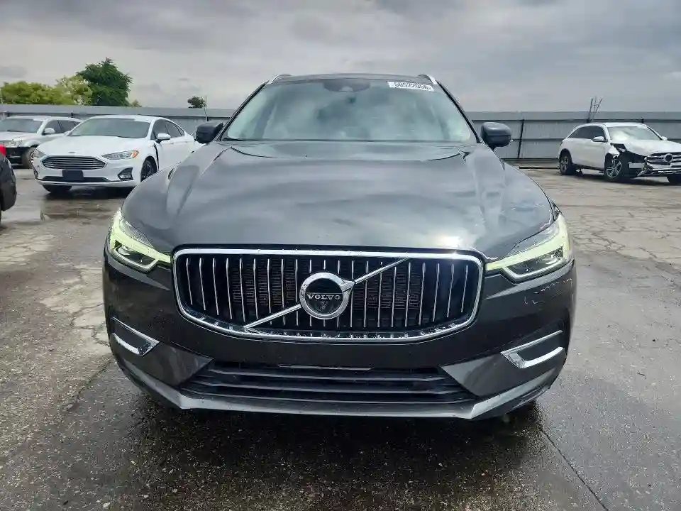 YV4A22RL9J1002247 2018 VOLVO XC60-4