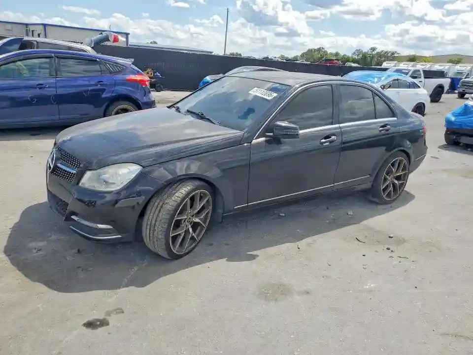 WDDGF4HB3DR272947 2013 MERCEDES-BENZ C-CLASS-0