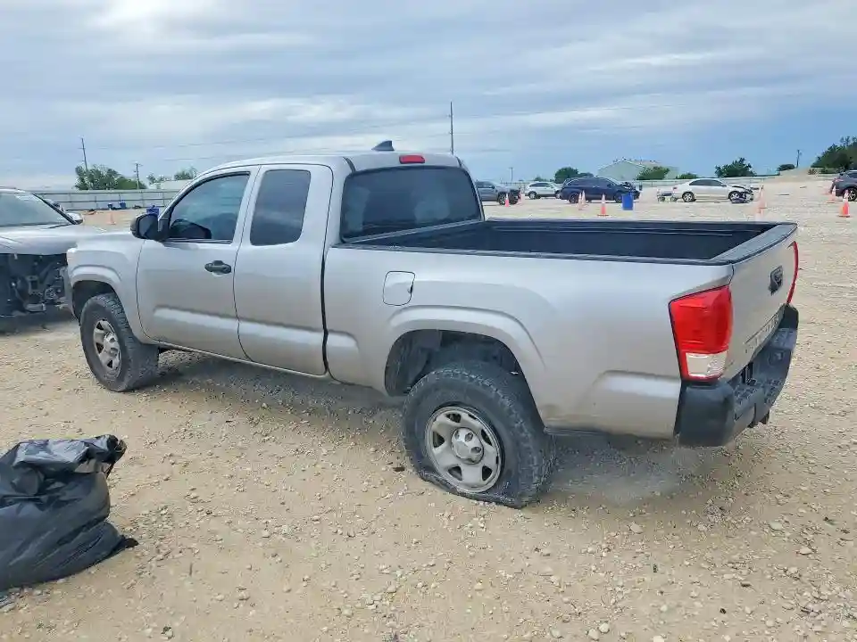 5TFRX5GN6HX078738 2017 TOYOTA TACOMA-1