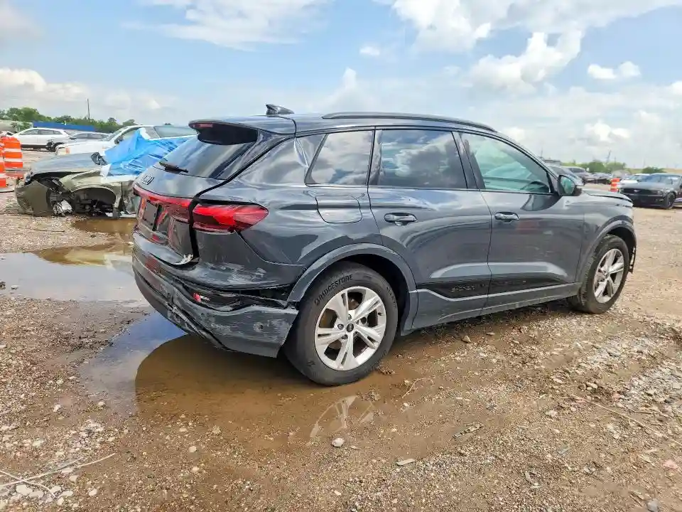 WA112BGF2SA026630 2025 AUDI Q6 E-TRON-2