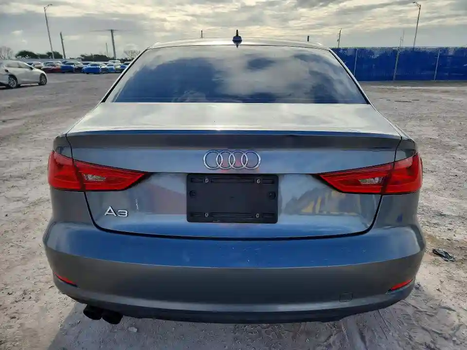 WAUACGFF7F1078307 2015 AUDI A3-5