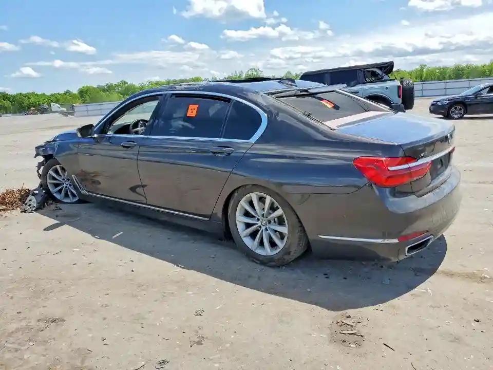 WBA7E4C51HGU99082 2017 BMW 7 SERIES-1