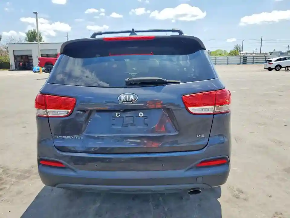 5XYPGDA52HG292350 2017 KIA SORENTO-5