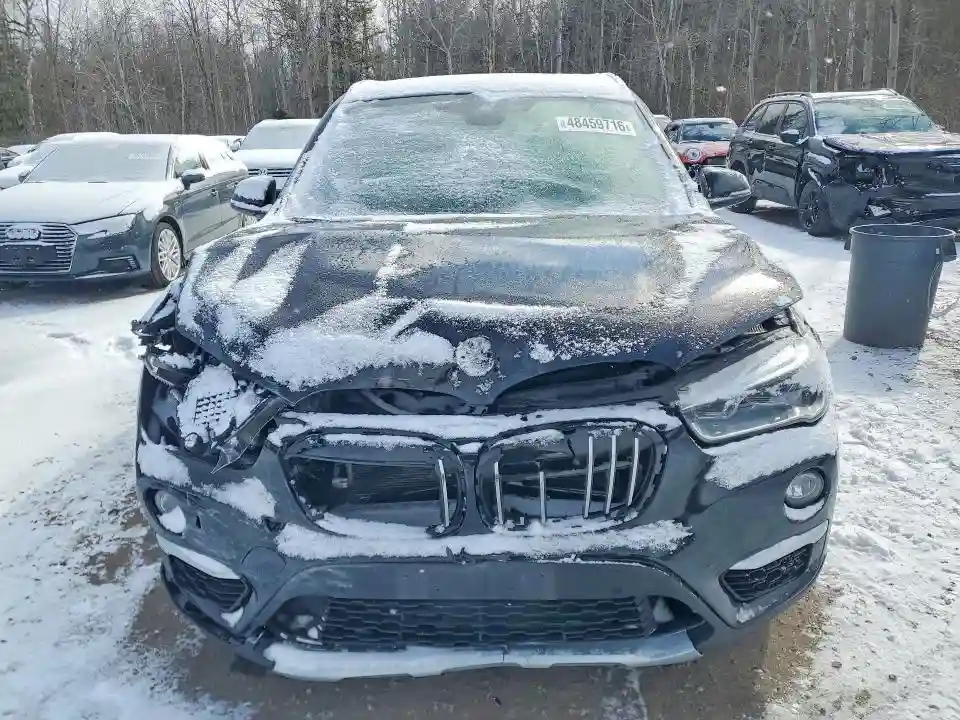 WBXHT3C58K5L90910 2019 BMW X1-4