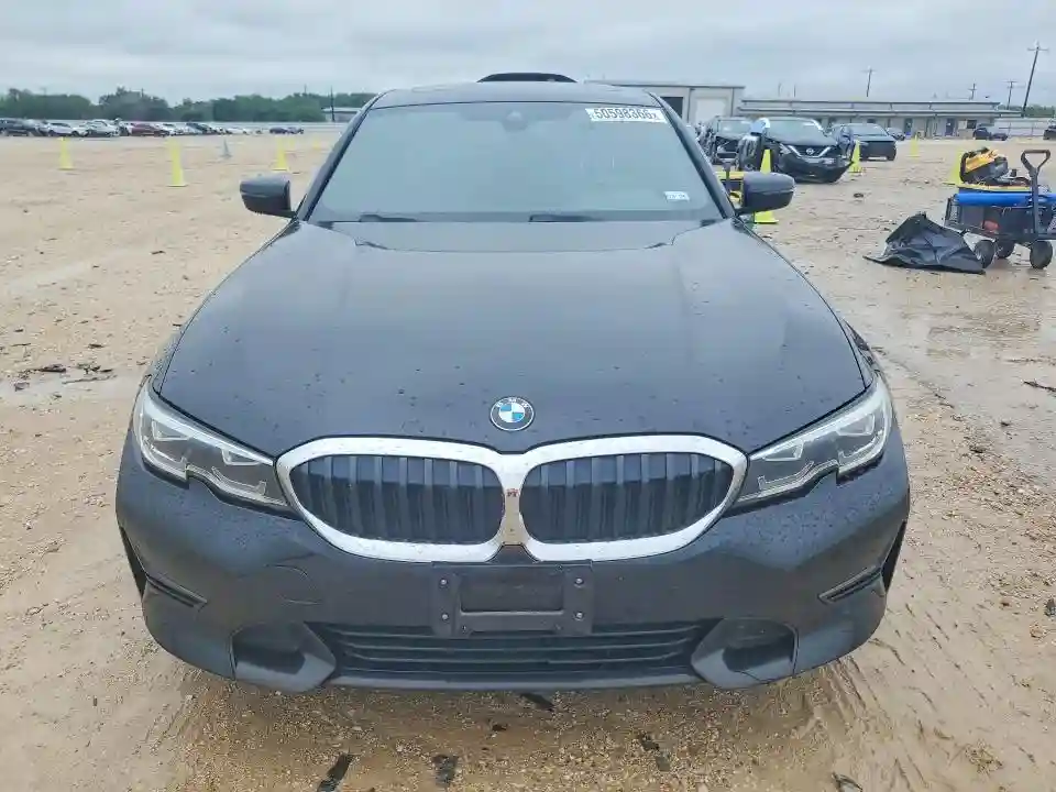 3MW5R7J08N8C57078 2022 BMW 3 SERIES-4