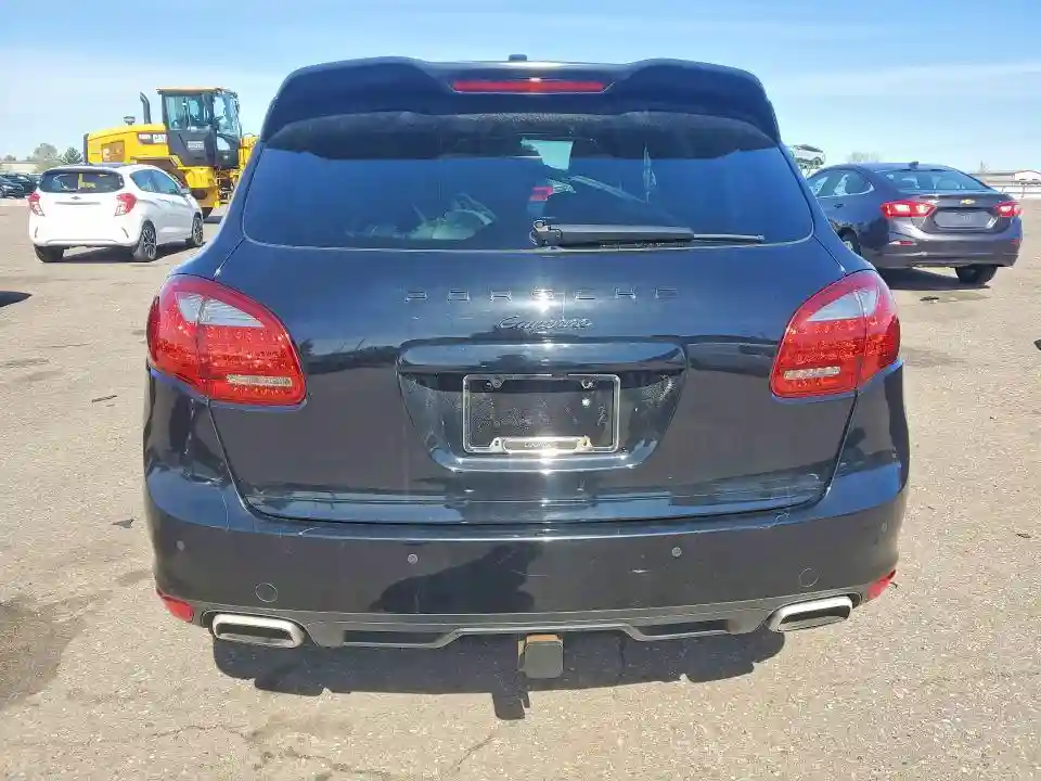 WP1AA2A24CLA02624 2012 PORSCHE CAYENNE-5