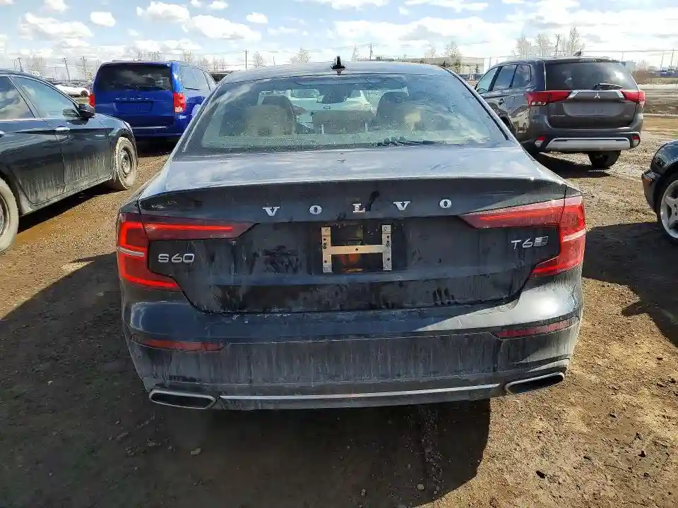 7JRA22TL5LG037400 2020 VOLVO S60-5