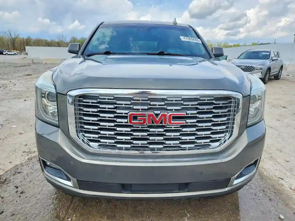 1GKS2CKJ7JR252629 2018 GMC YUKON-4