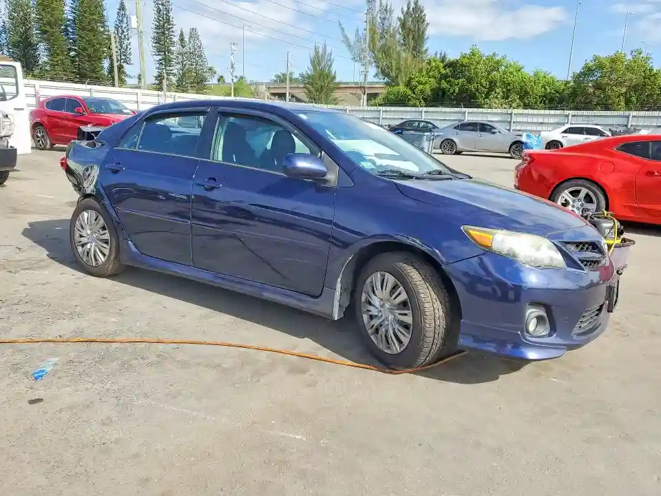 2T1BU4EE4DC030168 2013 TOYOTA COROLLA S-3