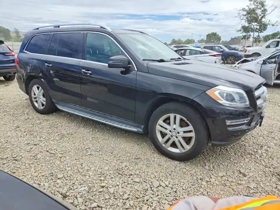 4JGDF6EE9FA501944 2015 MERCEDES-BENZ GL-CLASS-3