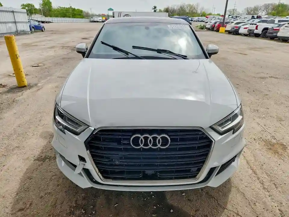 WAUJ8GFF7J1017968 2018 AUDI A3-4