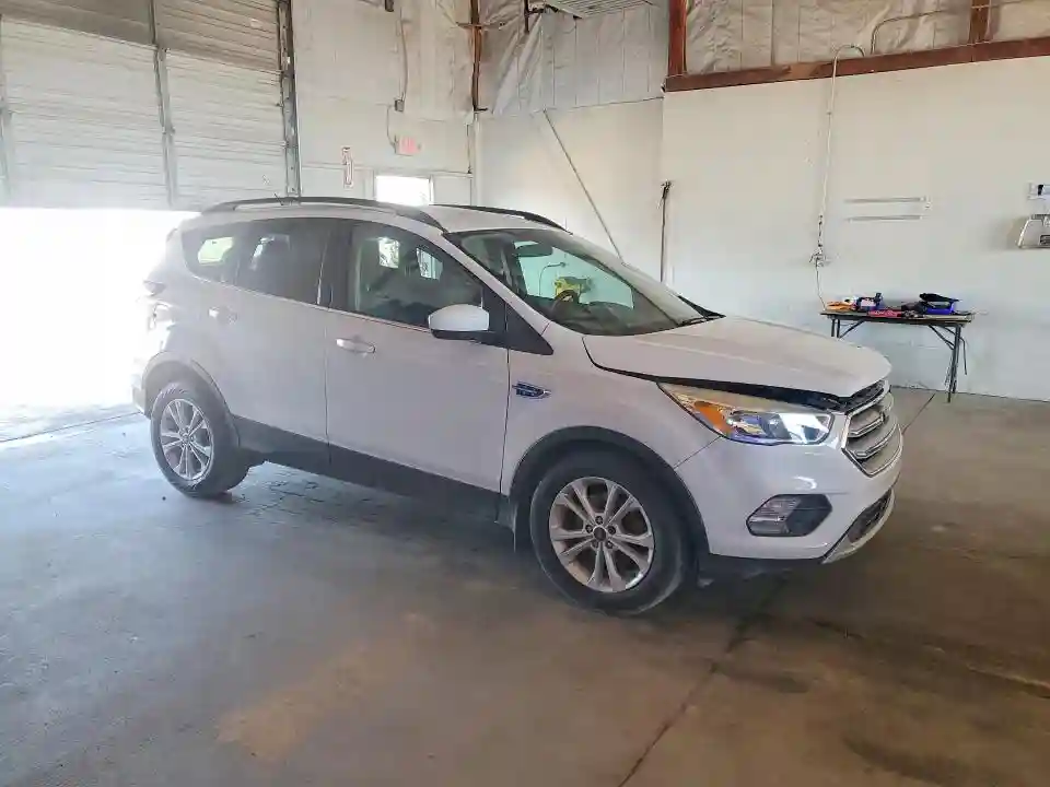 1FMCU0GD4JUA48021 2018 FORD ESCAPE-3