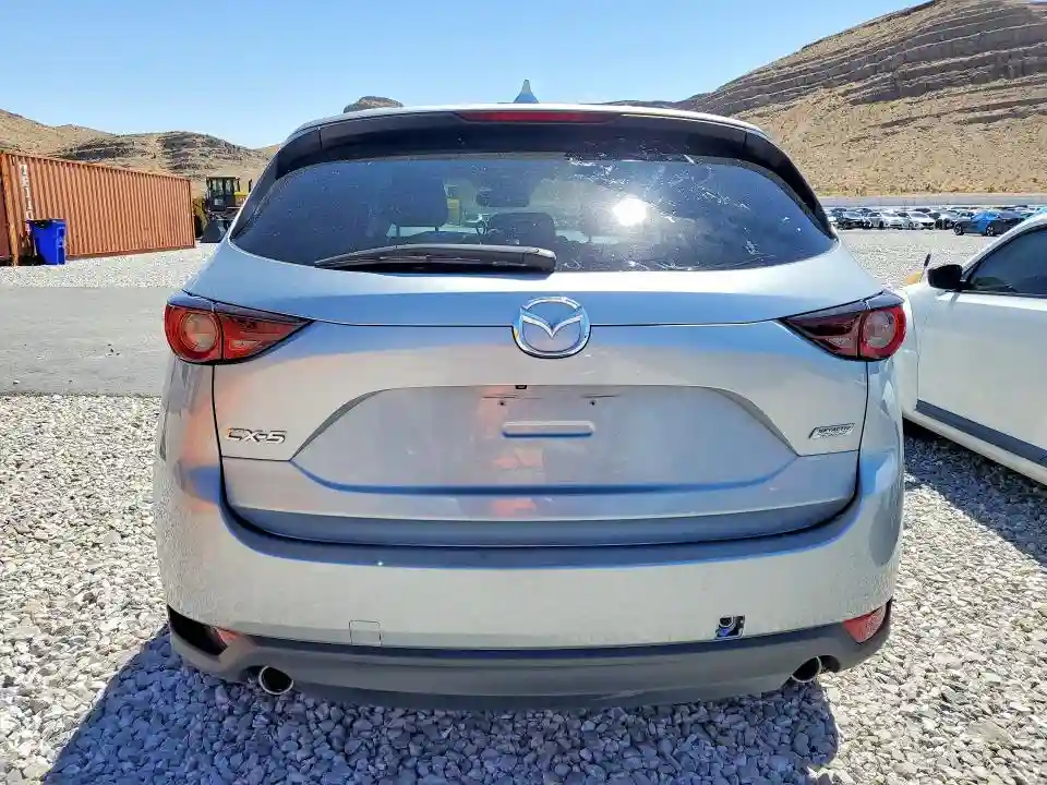 JM3KFACM8J1379599 2018 MAZDA CX-5-5