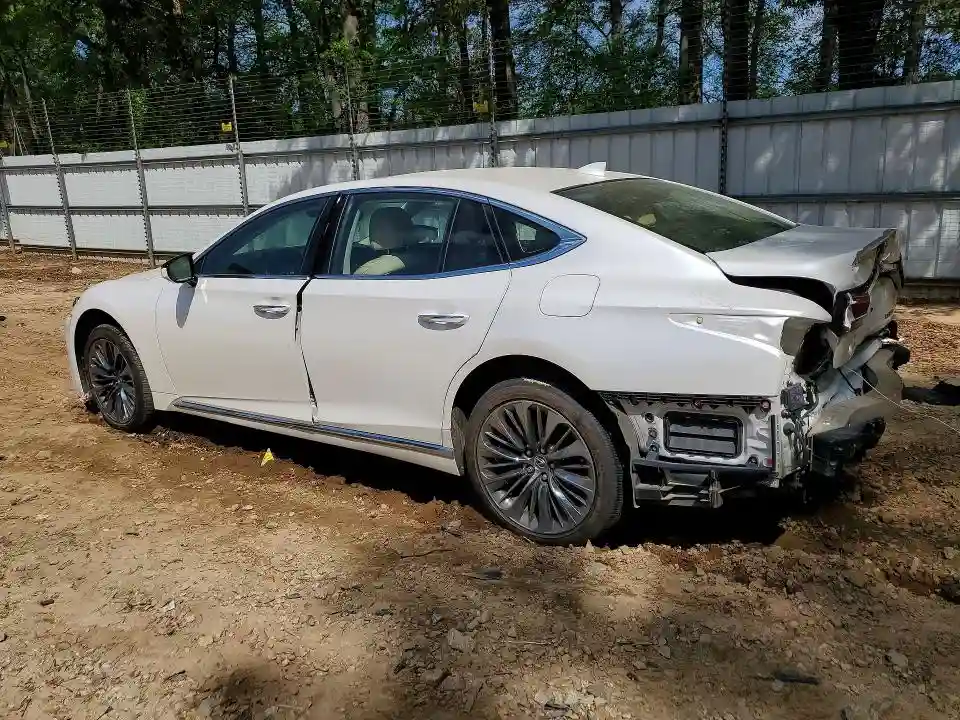 JTHC51FFXJ5005368 2018 LEXUS LS500-1