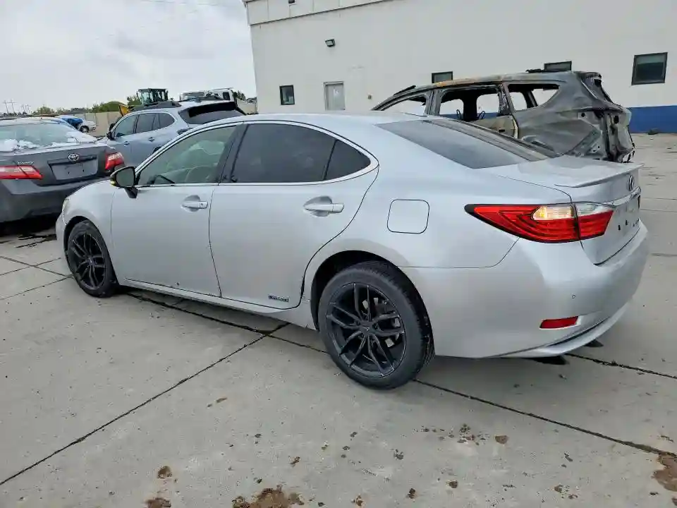 JTHBW1GG5D2008023 2013 LEXUS ES300-1