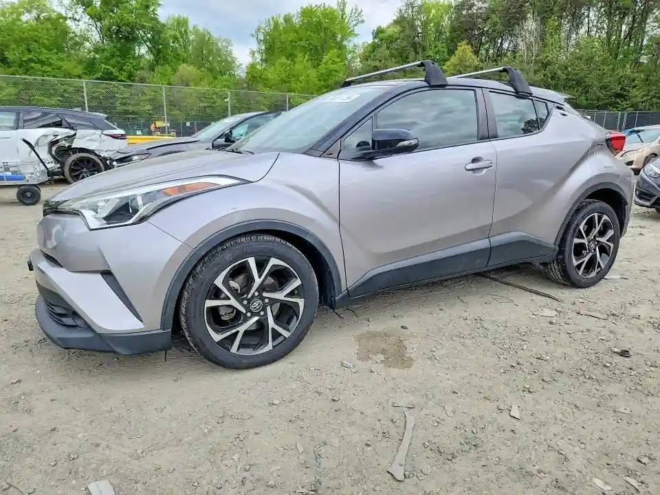 JTNKHMBX2K1020147 2019 TOYOTA C-HR-0