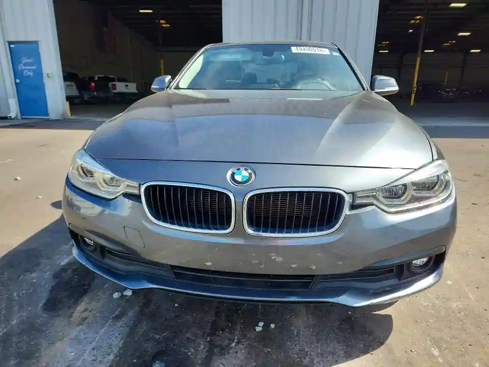 WBA8E1G50JNU90517 2018 BMW 3 SERIES-4