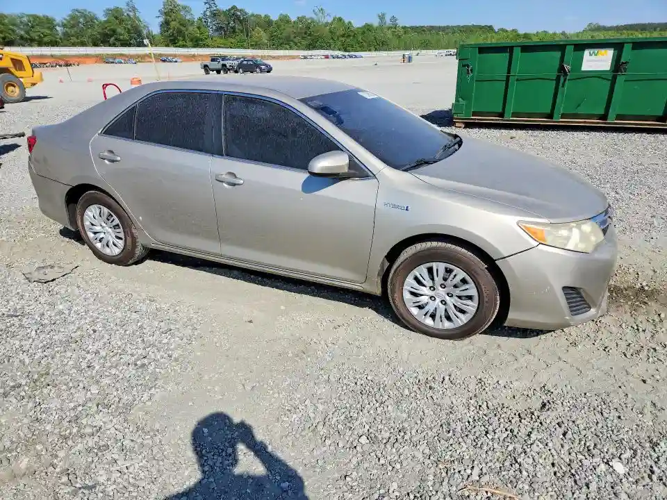4T1BD1FK2DU089009 2013 TOYOTA CAMRY SOLA-3