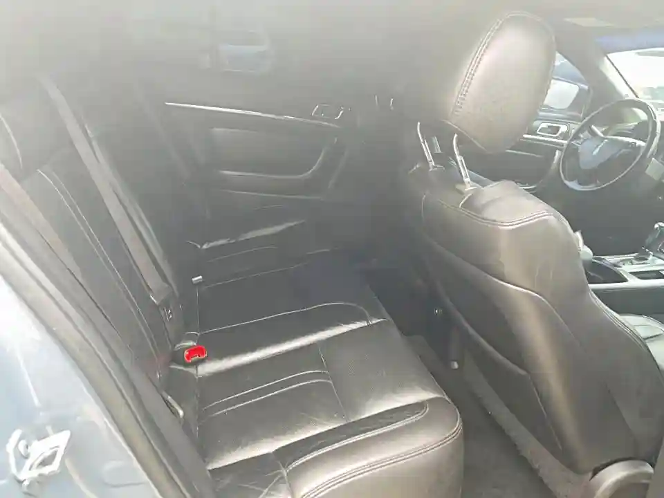 1LNHL9DK8DG606388 2013 LINCOLN TOWNHOUSE MKS-5