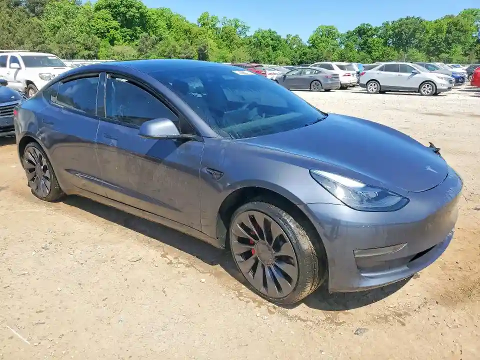 5YJ3E1EC3PF709489 2023 TESLA MODEL 3-3