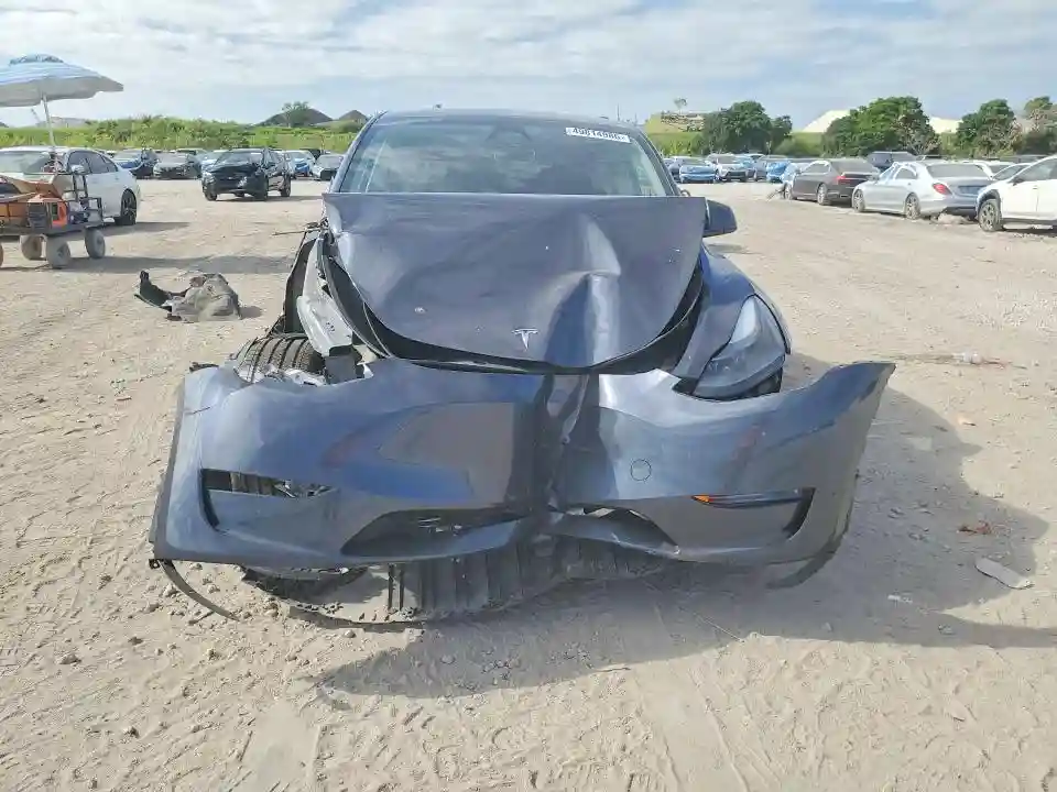 7SAYGDED7PF957273 2023 TESLA MODEL Y-4
