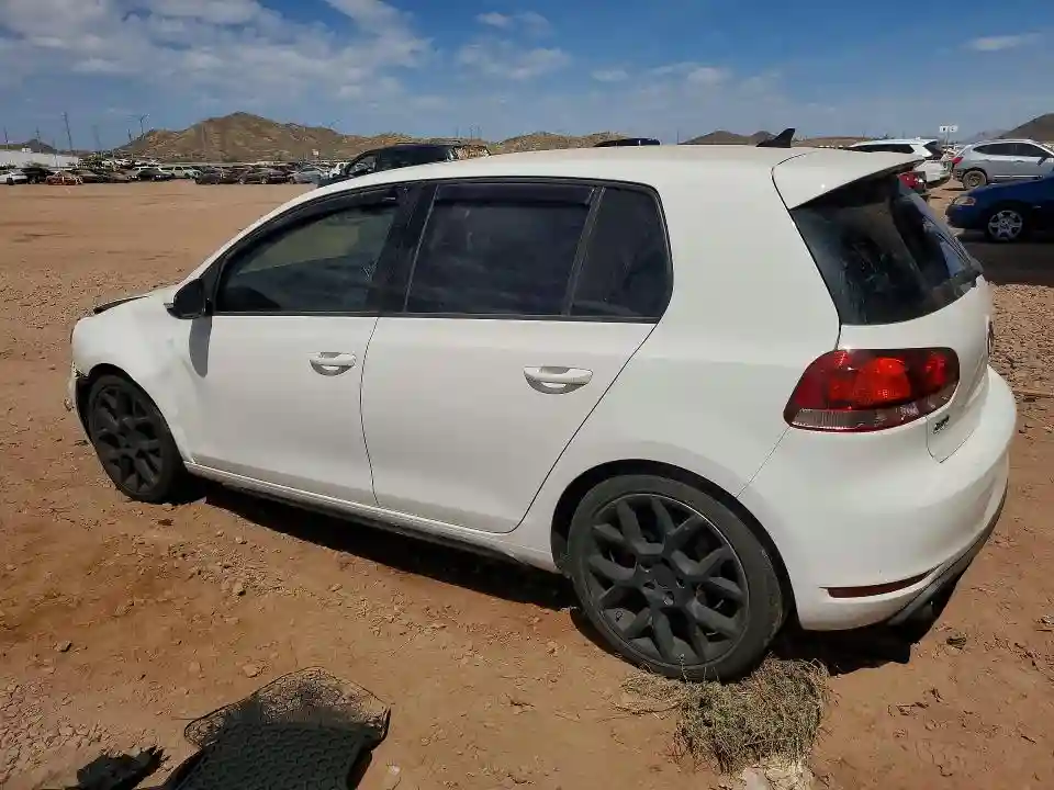 WVWHV7AJXDW123327 2013 VOLKSWAGEN GTI-1