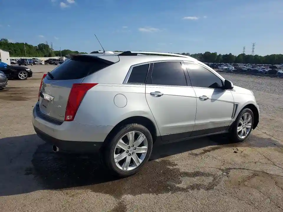 3GYFNCE35FS613081 2015 CADILLAC SRX-2