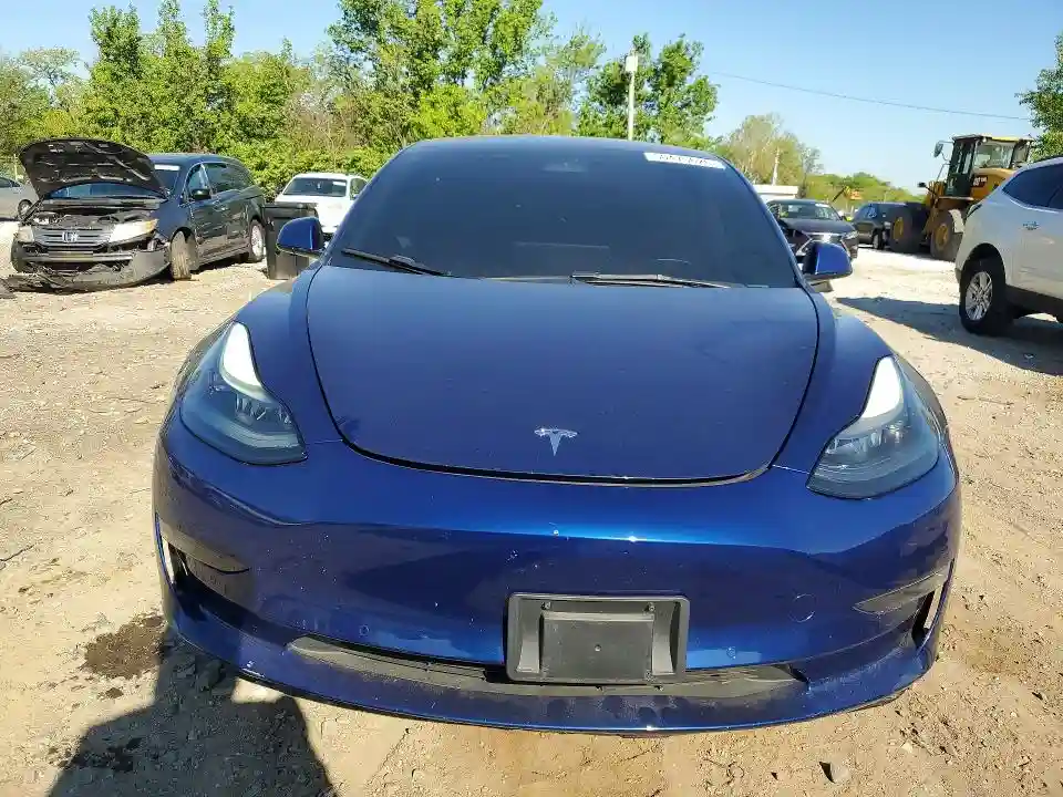5YJ3E1EAXNF190842 2022 TESLA MODEL 3-4