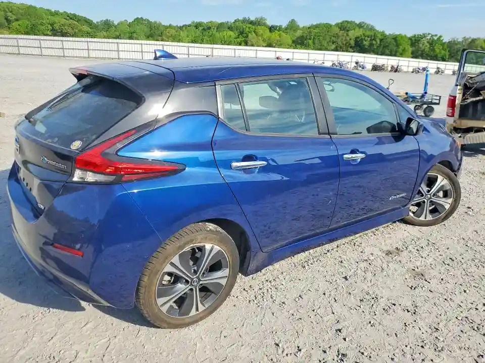1N4AZ1CPXKC318854 2019 NISSAN LEAF-2